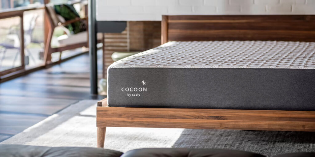 Best-Mattress-For-Side-Sleepers-With-Back-Pain